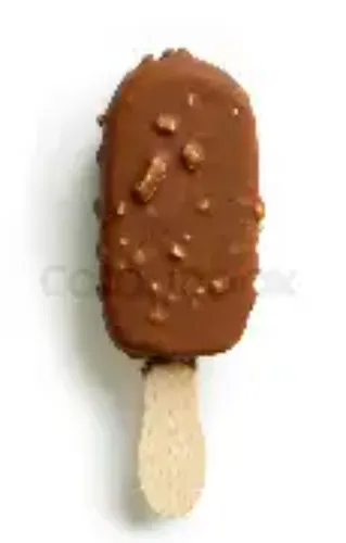 Ice Cream (w) chocolate sauce and nuts